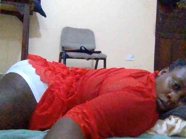 Swityass24 Live Webcam on BongaCams