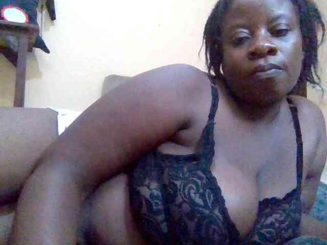 Swityass24 Live Webcam on BongaCams