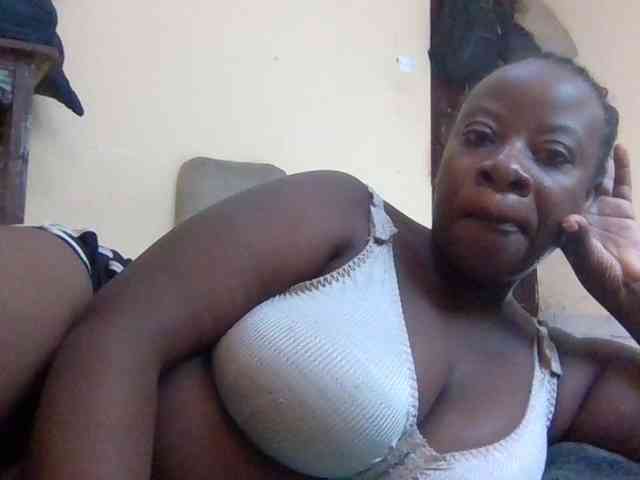 Swityass24 Sex Cam Show