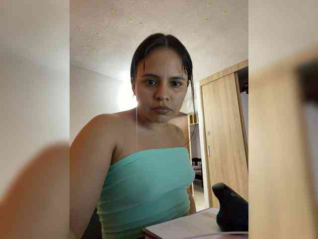 KarolDukee webcam