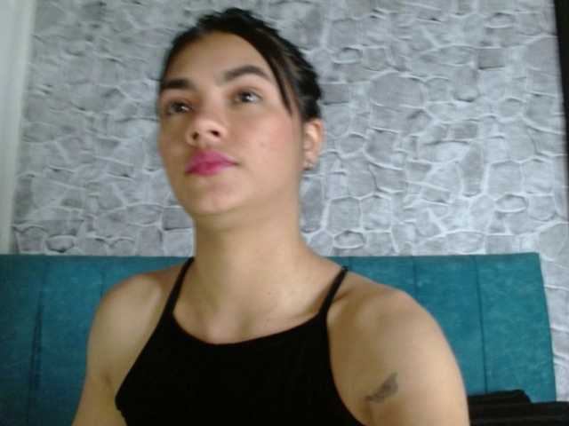 kihara-candy69 live cam on BongaCams