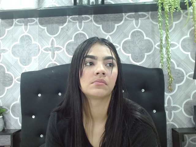 kihara-candy69 live cam on BongaCams