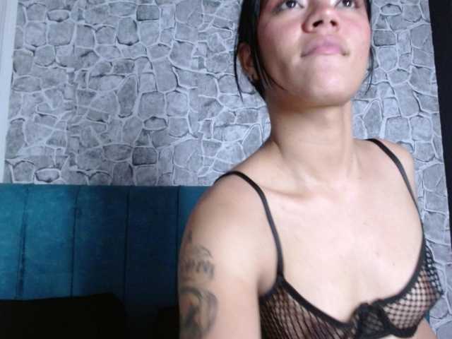 kihara-candy69 live cam on BongaCams