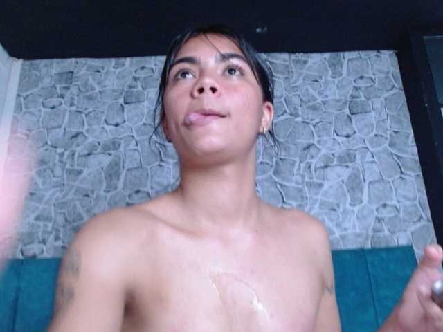 kihara-candy69 live cam on BongaCams