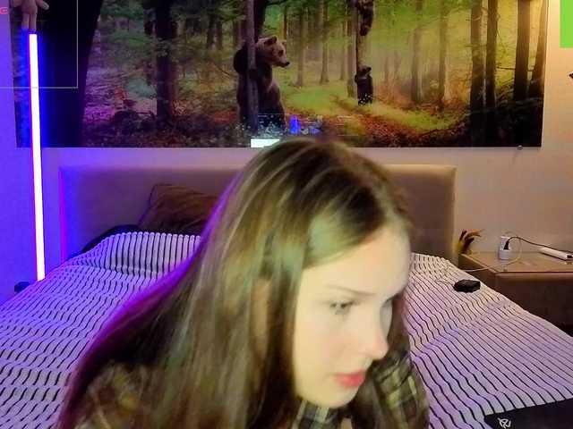 cutie-fox20 live cam on BongaCams