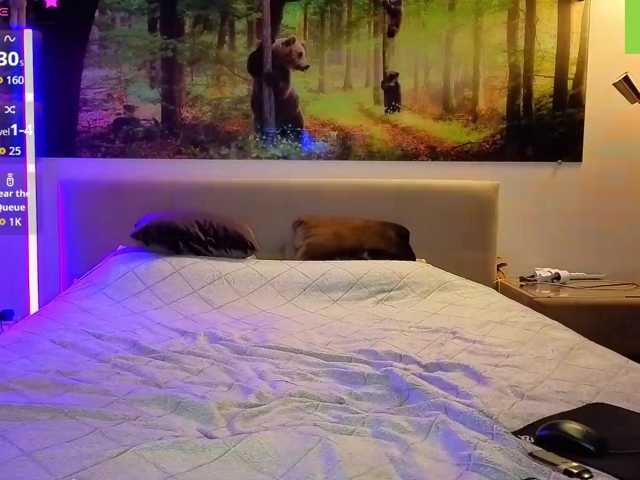 cutie-fox20 live cam on BongaCams