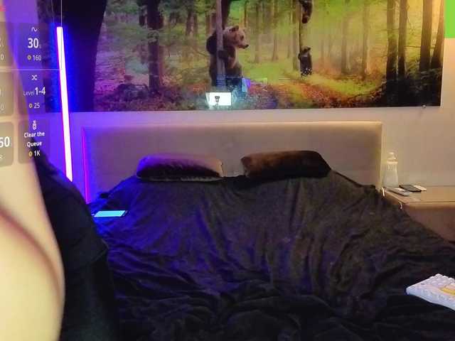 cutie-fox20 live cam on BongaCams