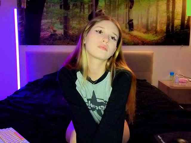cutie-fox20 webcam