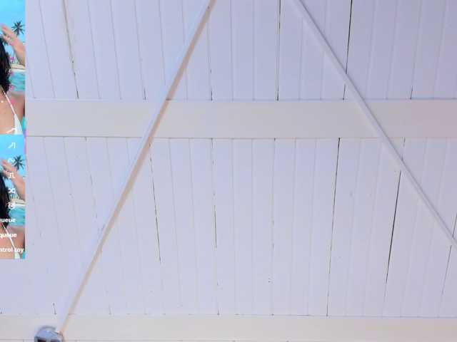 LizSheibaum live cam on BongaCams