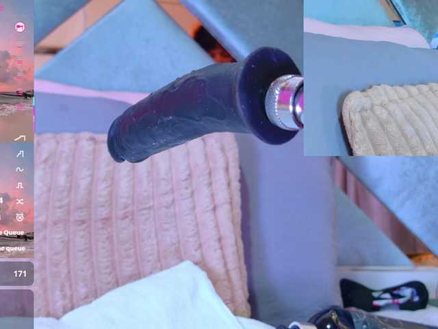 LizSheibaum live cam on BongaCams
