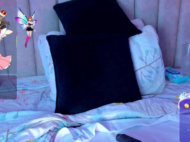 LizSheibaum live cam on BongaCams