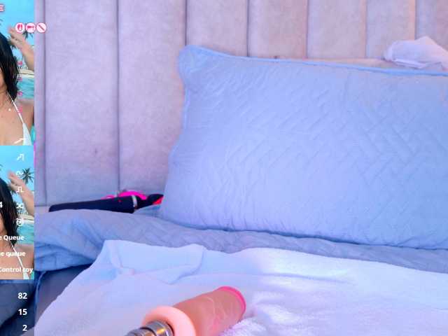 LizSheibaum live cam on BongaCams