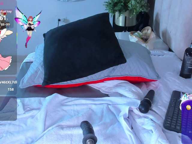 LizSheibaum live cam on BongaCams