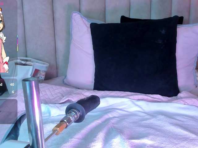 LizSheibaum live cam on BongaCams
