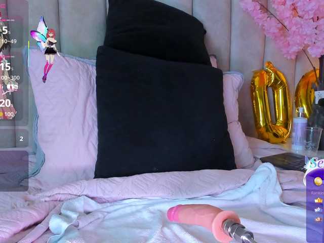 LizSheibaum live cam on BongaCams