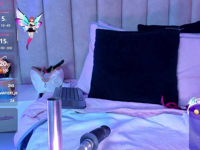 LizSheibaum live cam on BongaCams