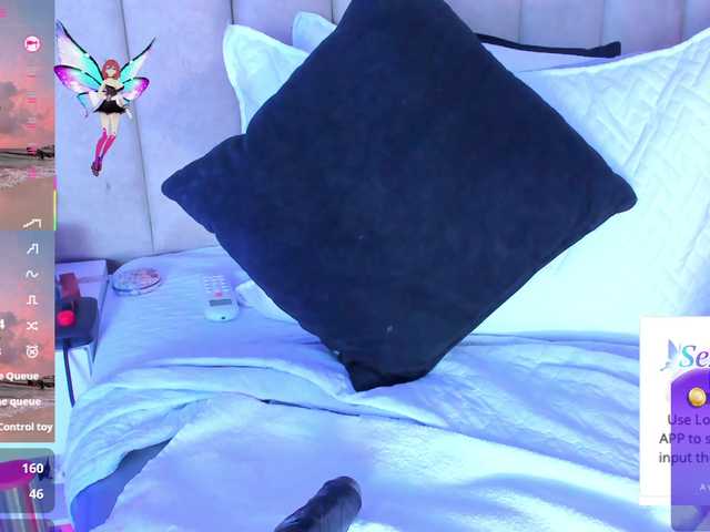 LizSheibaum live cam on BongaCams