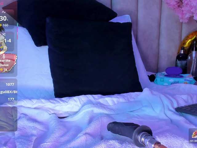 LizSheibaum live cam on BongaCams