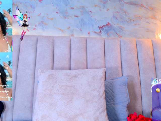 LizSheibaum live cam on BongaCams