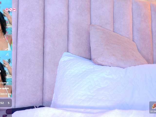 LizSheibaum live cam on BongaCams