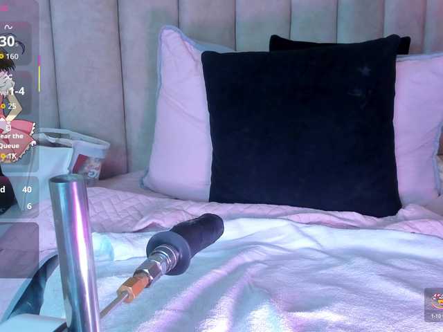 LizSheibaum live cam on BongaCams