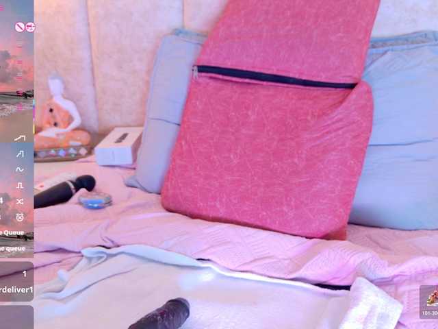 LizSheibaum live cam on BongaCams
