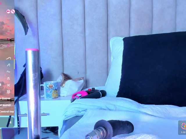 LizSheibaum live cam on BongaCams