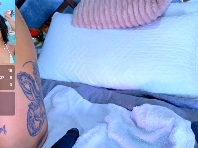 LizSheibaum live cam on BongaCams