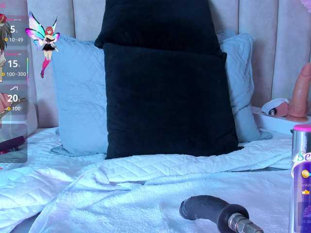 LizSheibaum live cam on BongaCams