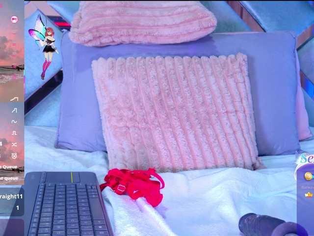 LizSheibaum live cam on BongaCams
