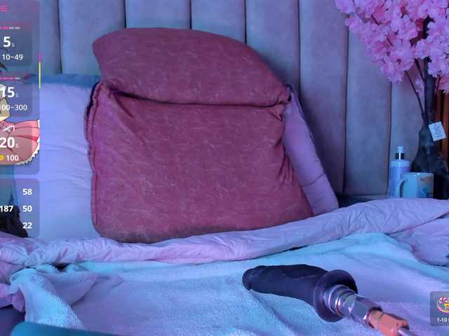 LizSheibaum live cam on BongaCams