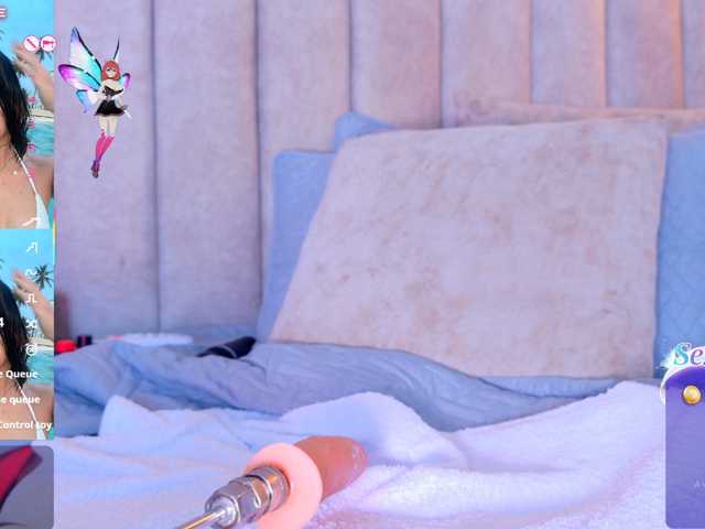 LizSheibaum live cam on BongaCams