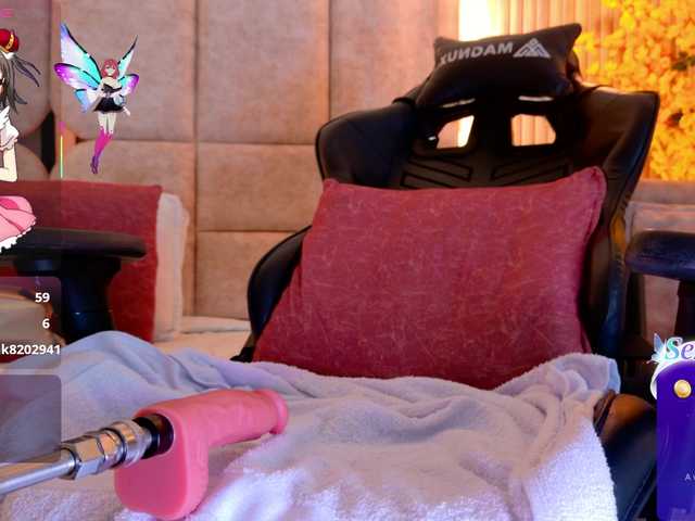 LizSheibaum live cam on BongaCams