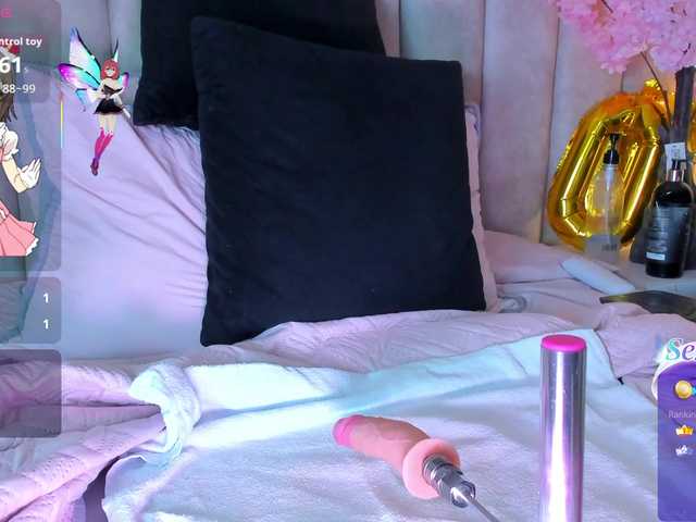 LizSheibaum live cam on BongaCams