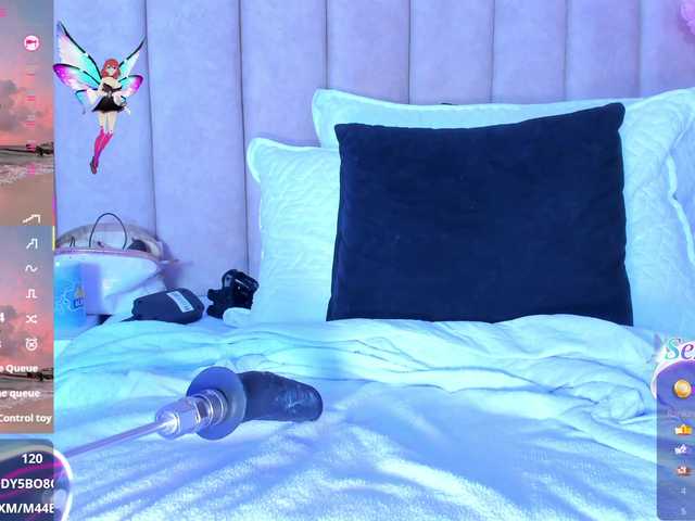 LizSheibaum live cam on BongaCams