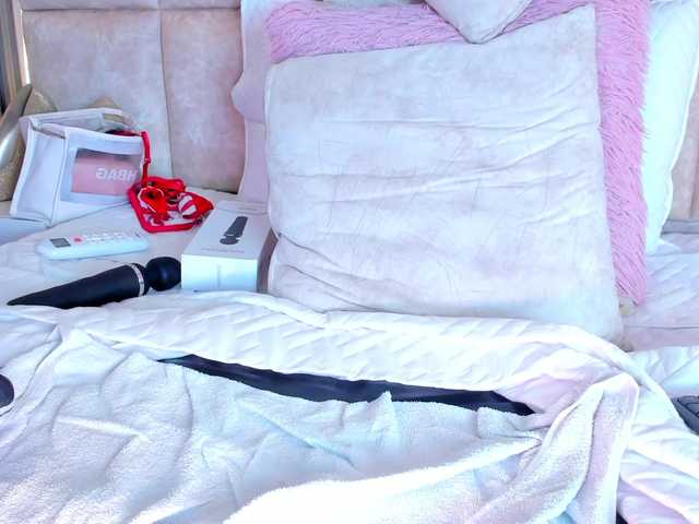 LizSheibaum's BongaCams show and profile