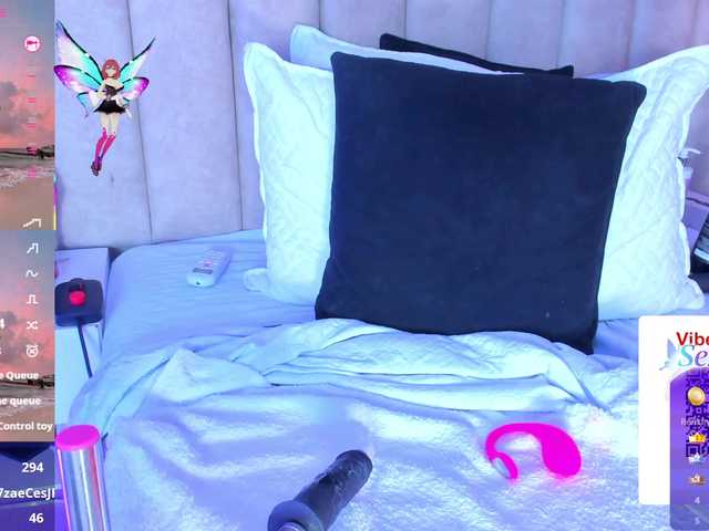 LizSheibaum live cam on BongaCams