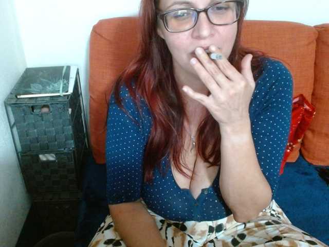 LadyHellene live cam on BongaCams
