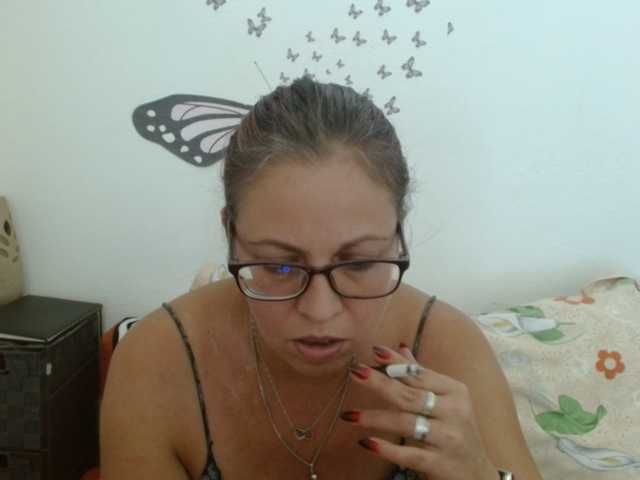 LadyHellene live cam on BongaCams