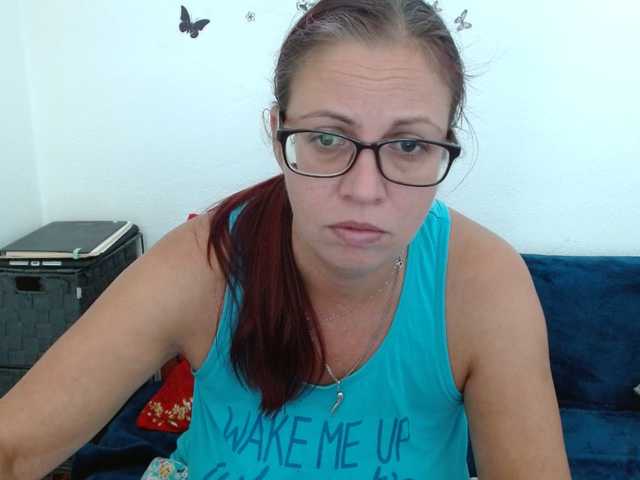 LadyHellene live cam on BongaCams