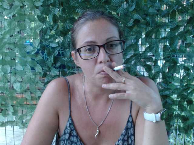 LadyHellene live cam on BongaCams