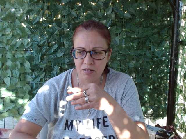 LadyHellene live cam on BongaCams