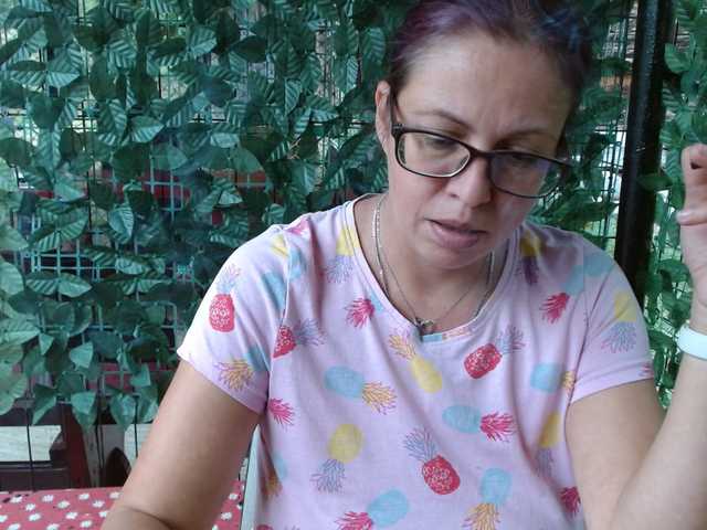 LadyHellene live cam on BongaCams