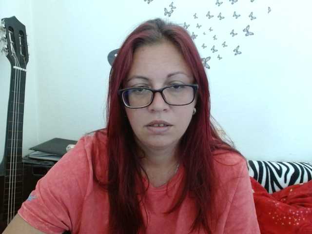 LadyHellene live cam on BongaCams