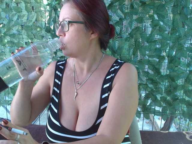 LadyHellene live cam on BongaCams