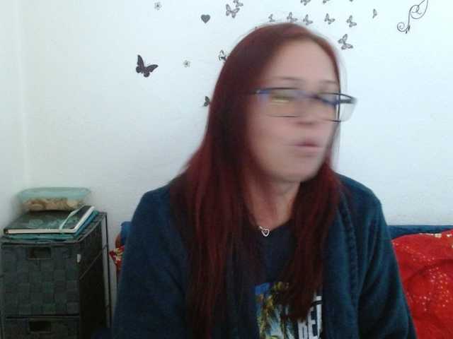 LadyHellene live cam on BongaCams