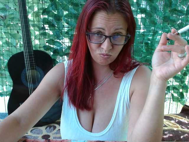 LadyHellene live cam on BongaCams