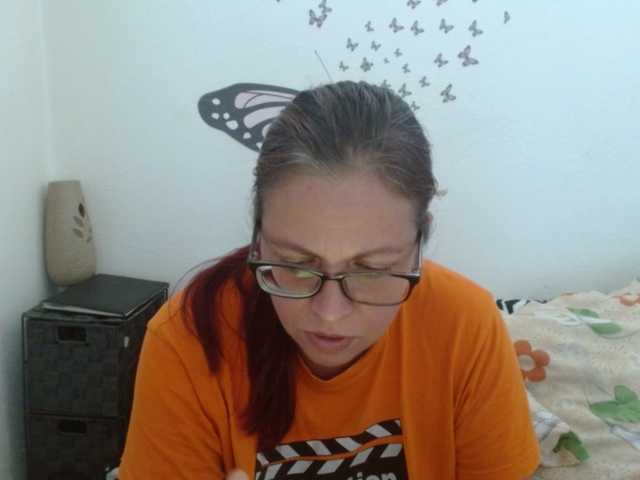 LadyHellene live cam on BongaCams