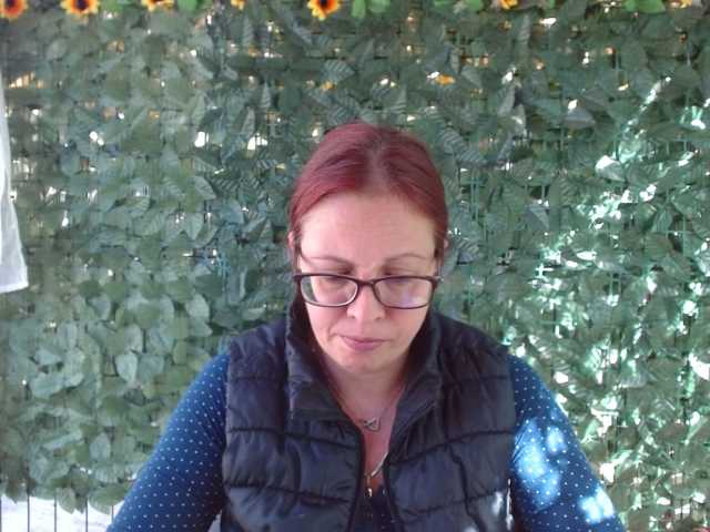 LadyHellene live cam on BongaCams
