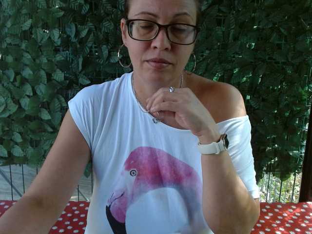 LadyHellene live cam on BongaCams